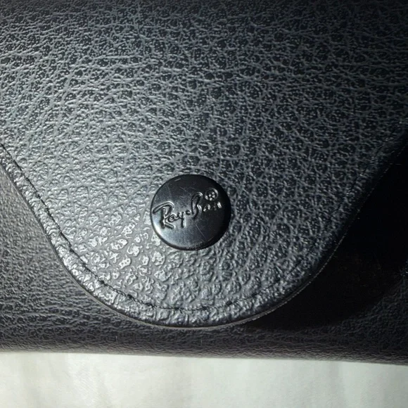 Ray-Ban Aviator Gradient Sunglasses - Picture 4 of 7